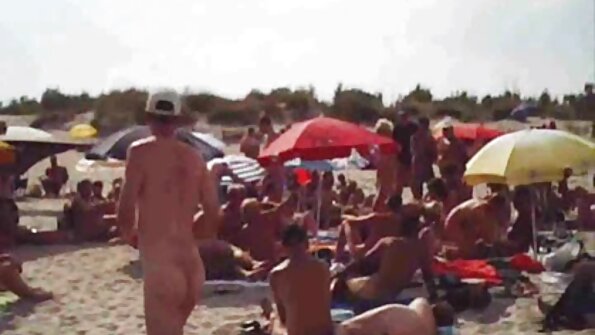 Dua sluts bootylicious ngarasakeun rasa BBC